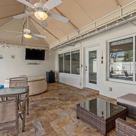 Chic Fort Lauderdale House With Private Pool Eksteriør billede